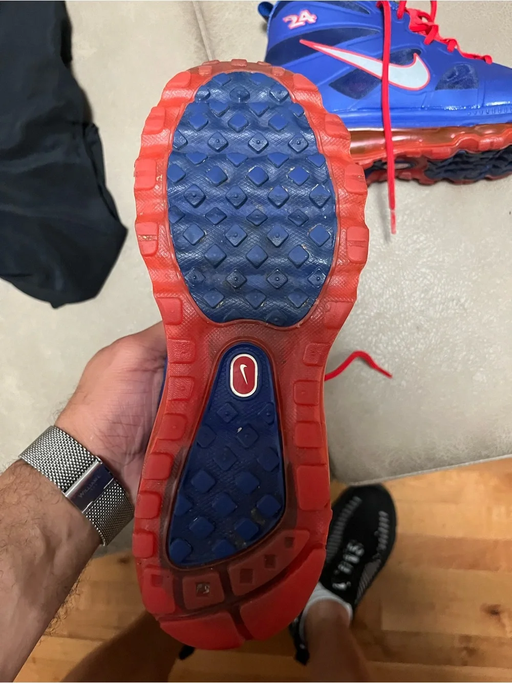 Nike youth Griffey #24  High-Top Sneakers in Blue and Red